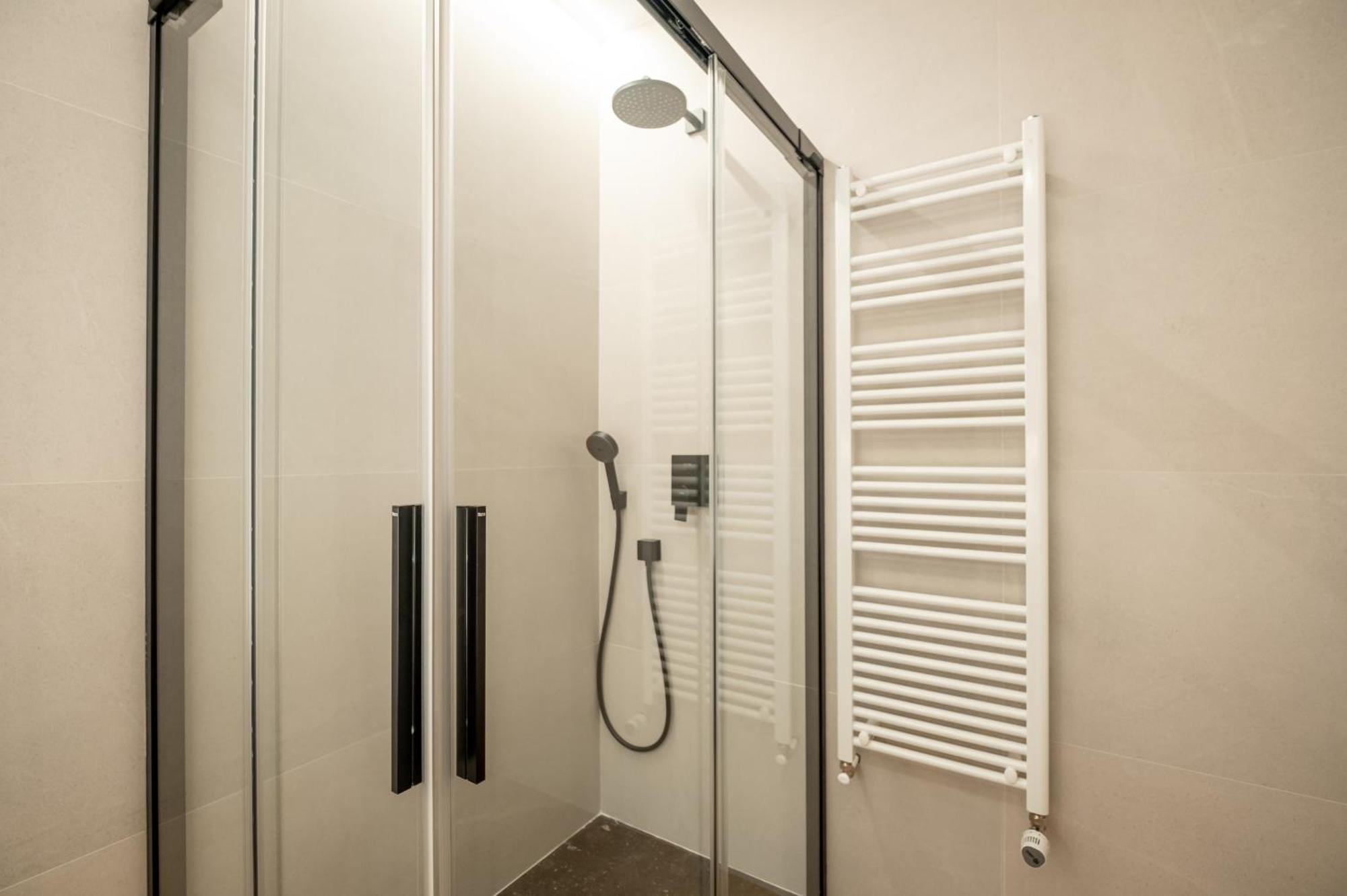 Principe De Vergara Rooms Lujo En El Centro De Logroño Esterno foto