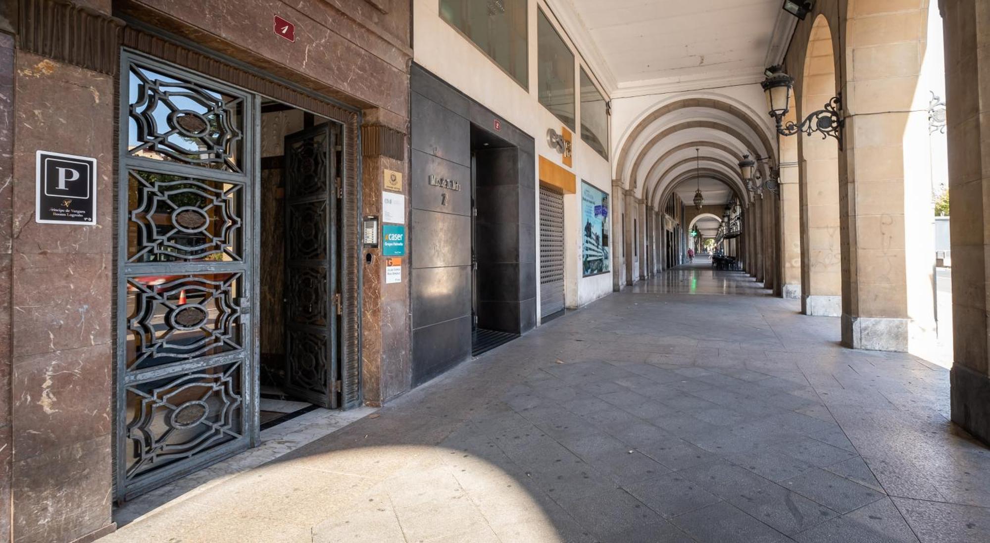 Principe De Vergara Rooms Lujo En El Centro De Logroño Esterno foto
